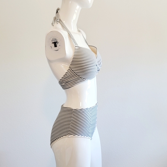 H&M Retro Bombshell High Waist Halter Neck Two Piece Bikini Sz 36C/12 - Picture 3 of 12